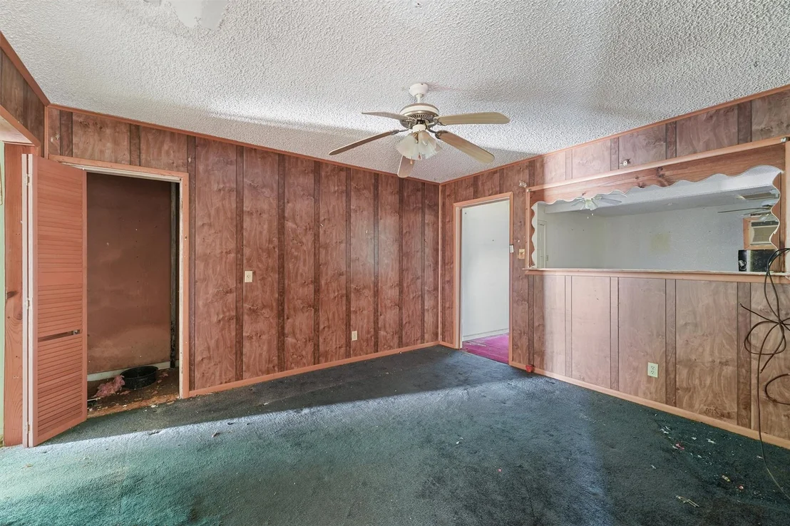 Photo of 121 Lake Road