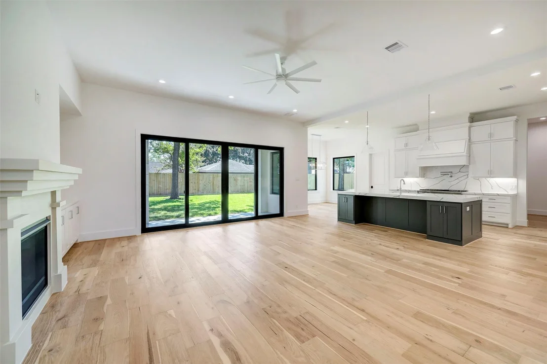 Photo of 4514 Devon Street