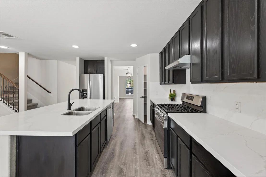 Photo of 2306 Garden Square Path