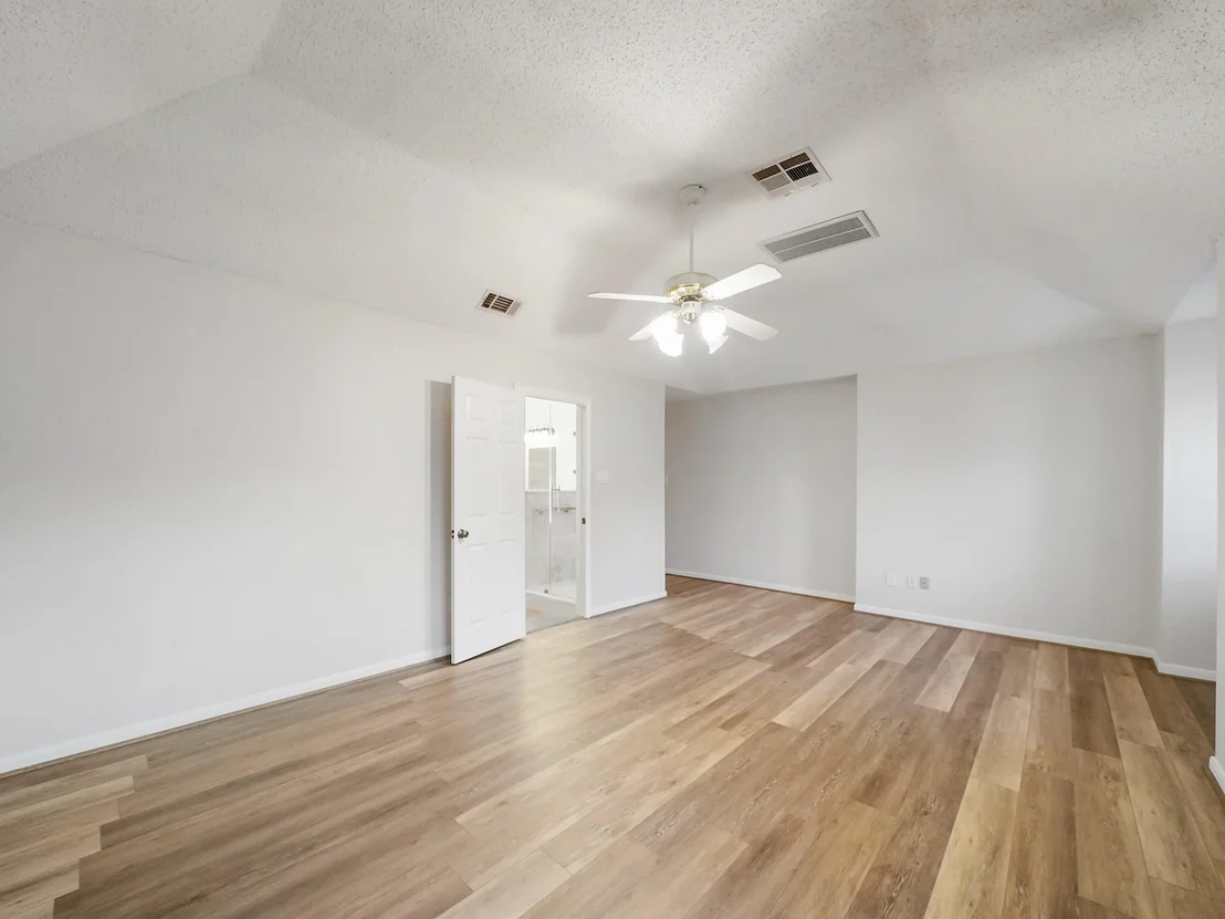 Photo of 1607 Beaconshire Road