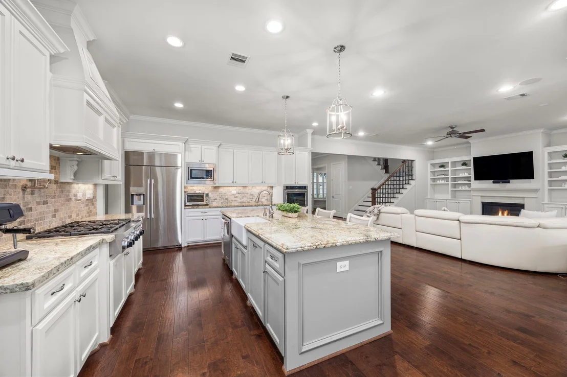 Photo of 1355 Chippendale Road