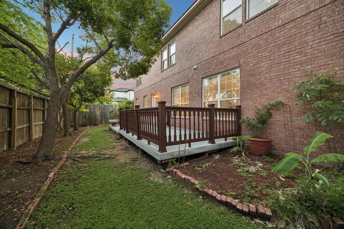 Photo of 4505 Mimosa Drive