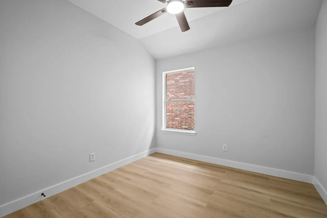 Photo of 5735 Brookhollow Pine Trail