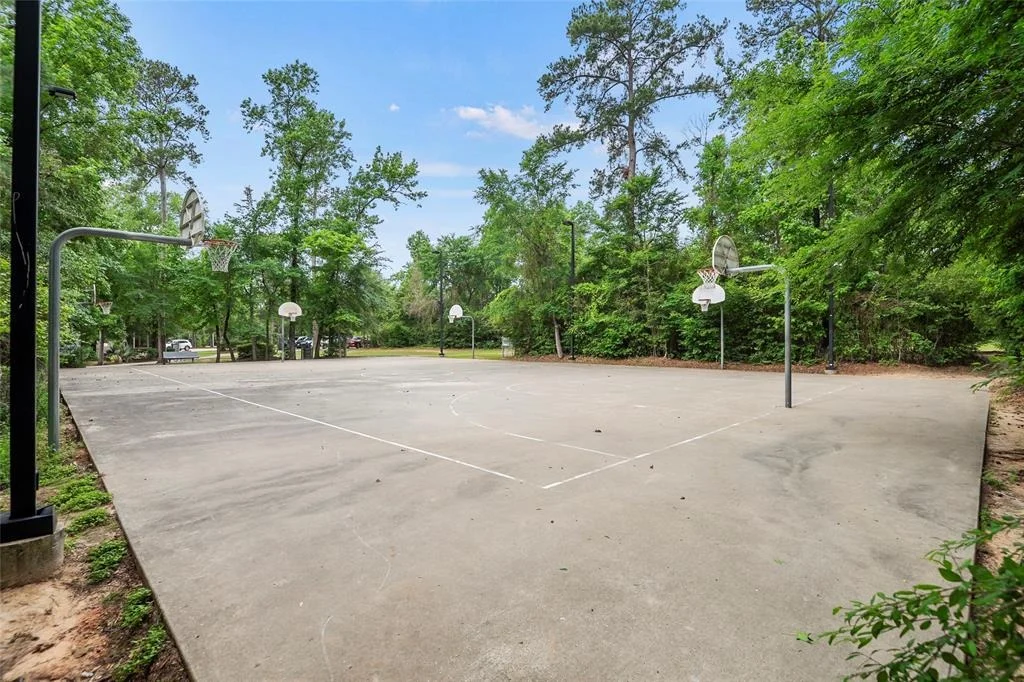 Photo of 142 Bloomhill Place