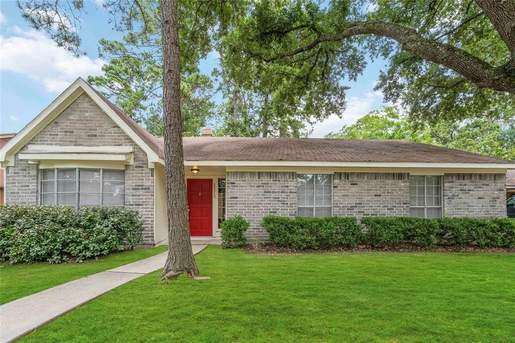 Photo of 25515 Pepper Ridge Lane