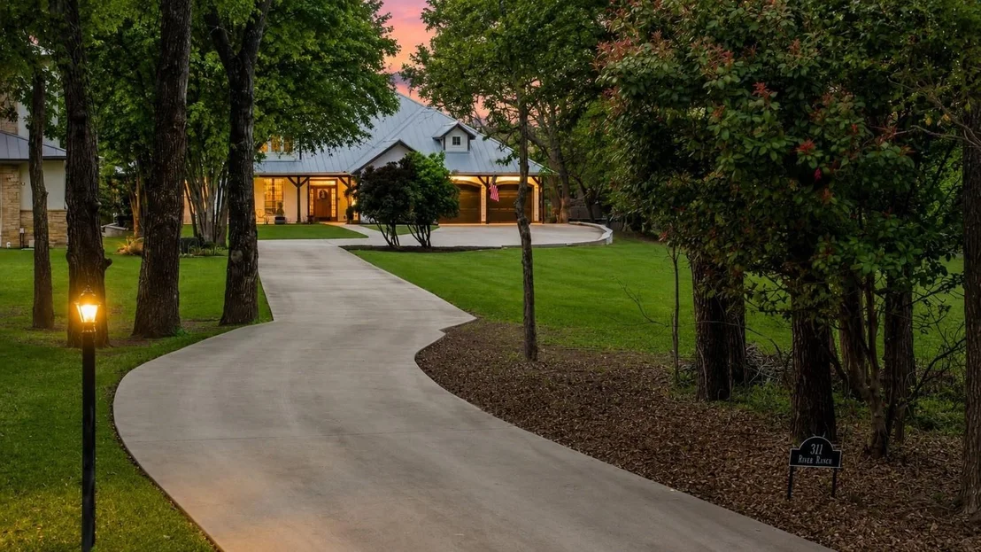 Photo of 311 River Ranch Road