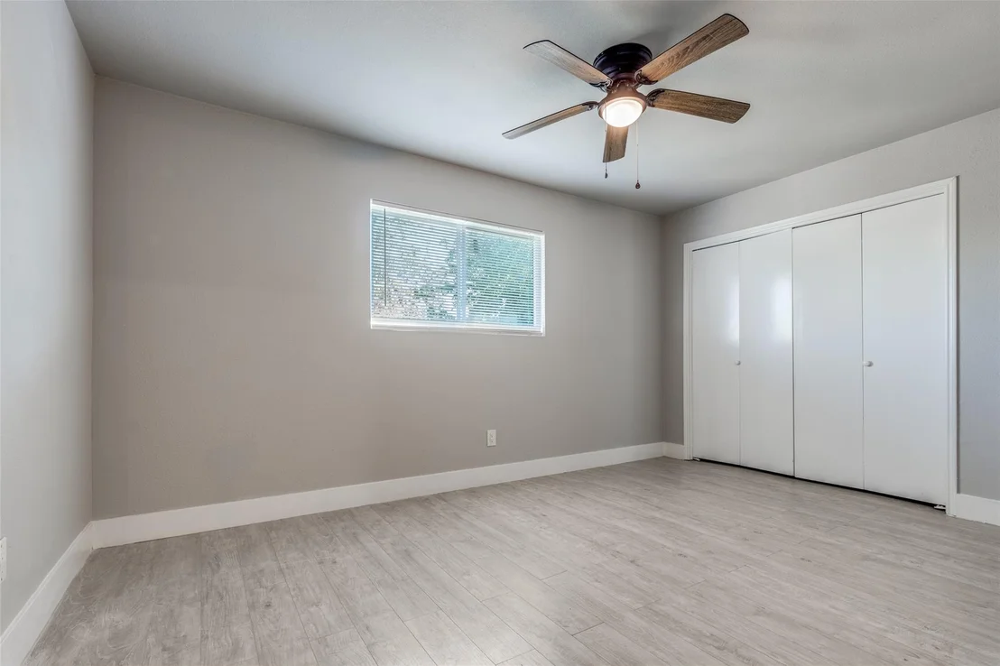 Photo of 3427 Benfield Drive