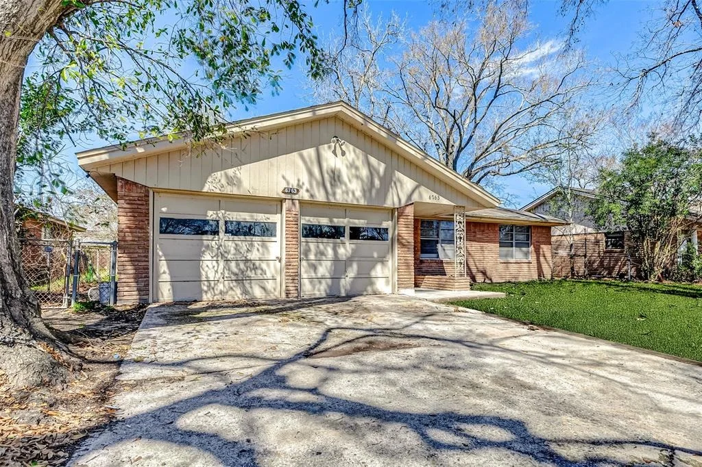 Photo of 6763 Glen Rock Drive