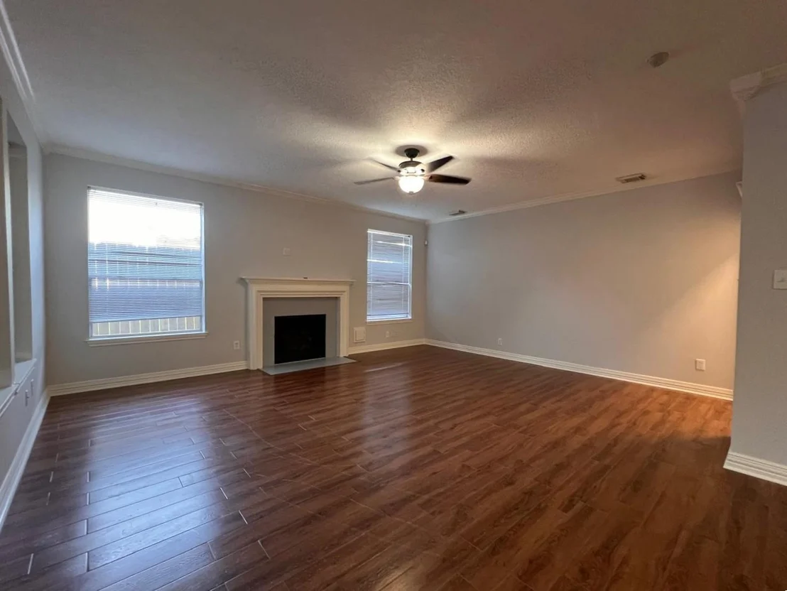 Photo of 2718 Sandpebble Drive
