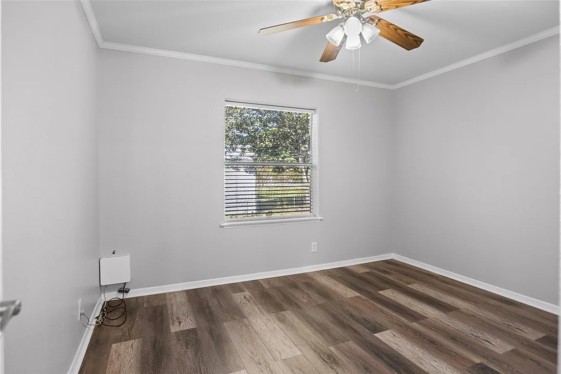 Photo of 461 Bluebonnet