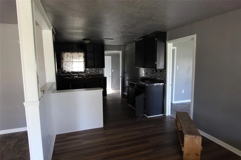 Photo of 302 S 3rd Street