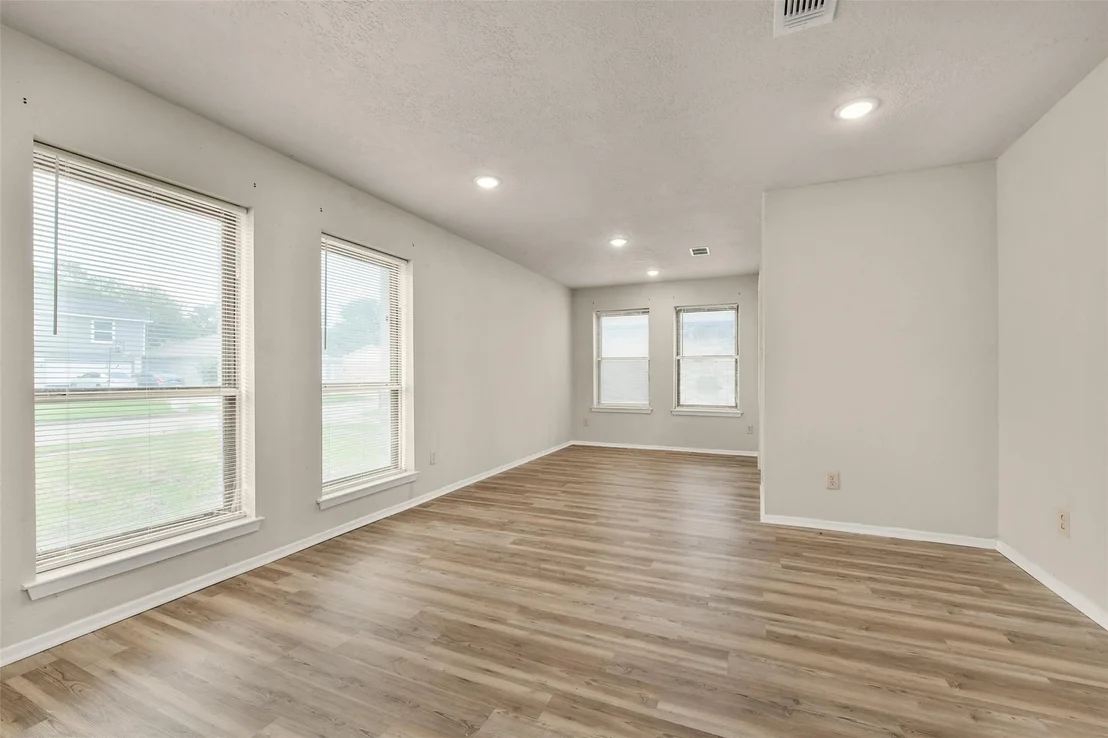 Photo of 14854 Shottery Drive
