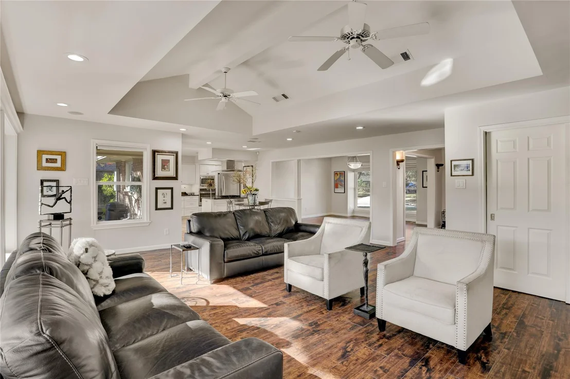 Photo of 3813 Linkview Drive