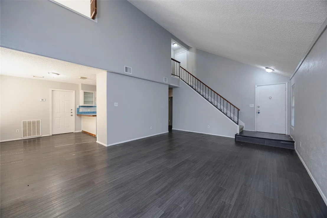 Photo of 23311 Calico Corners Lane