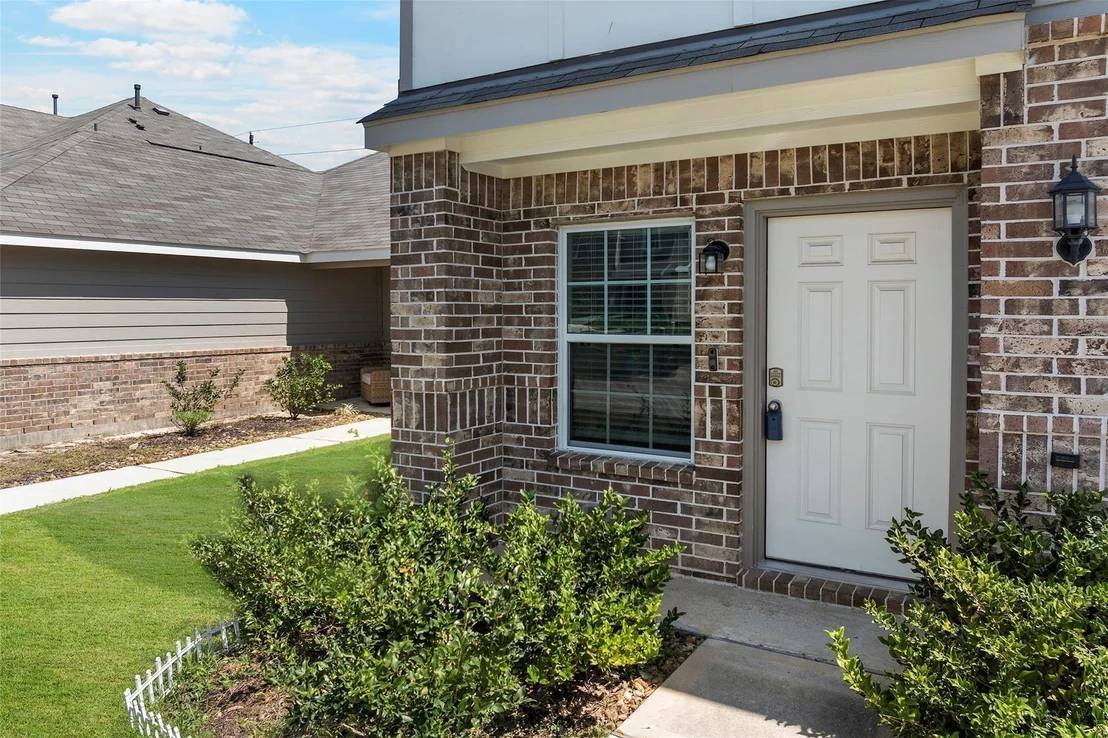 Photo of 23646 Goodfellow Drive