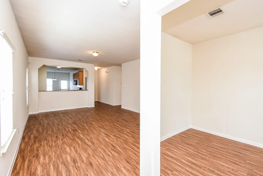 Photo of 2819 Katybriar Lane