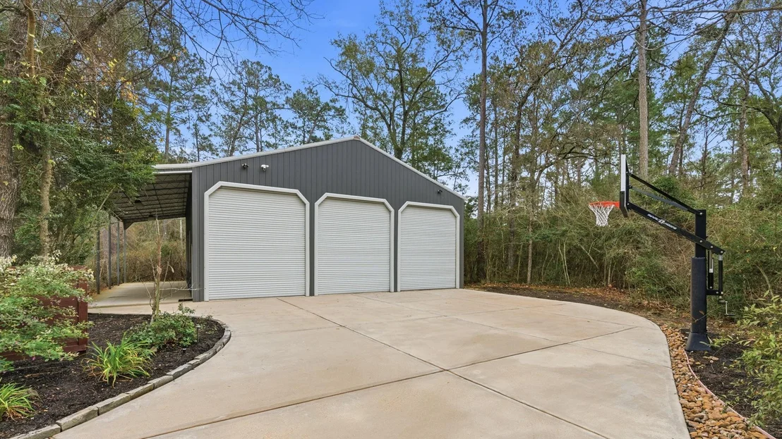 Photo of 10 Riata Drive