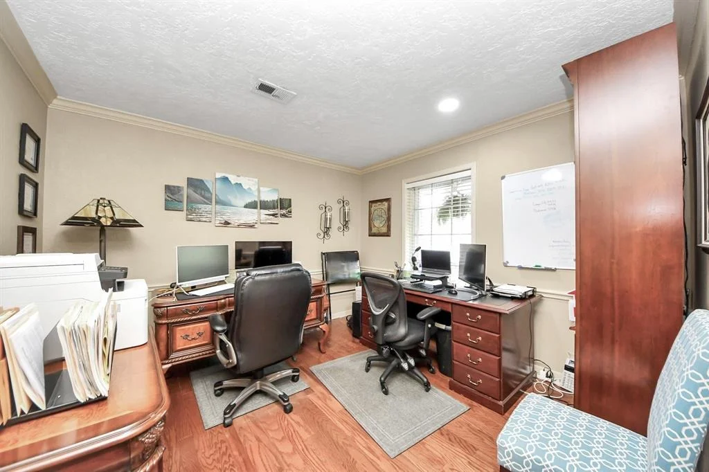 Photo of 2014 Forest Oaks Drive