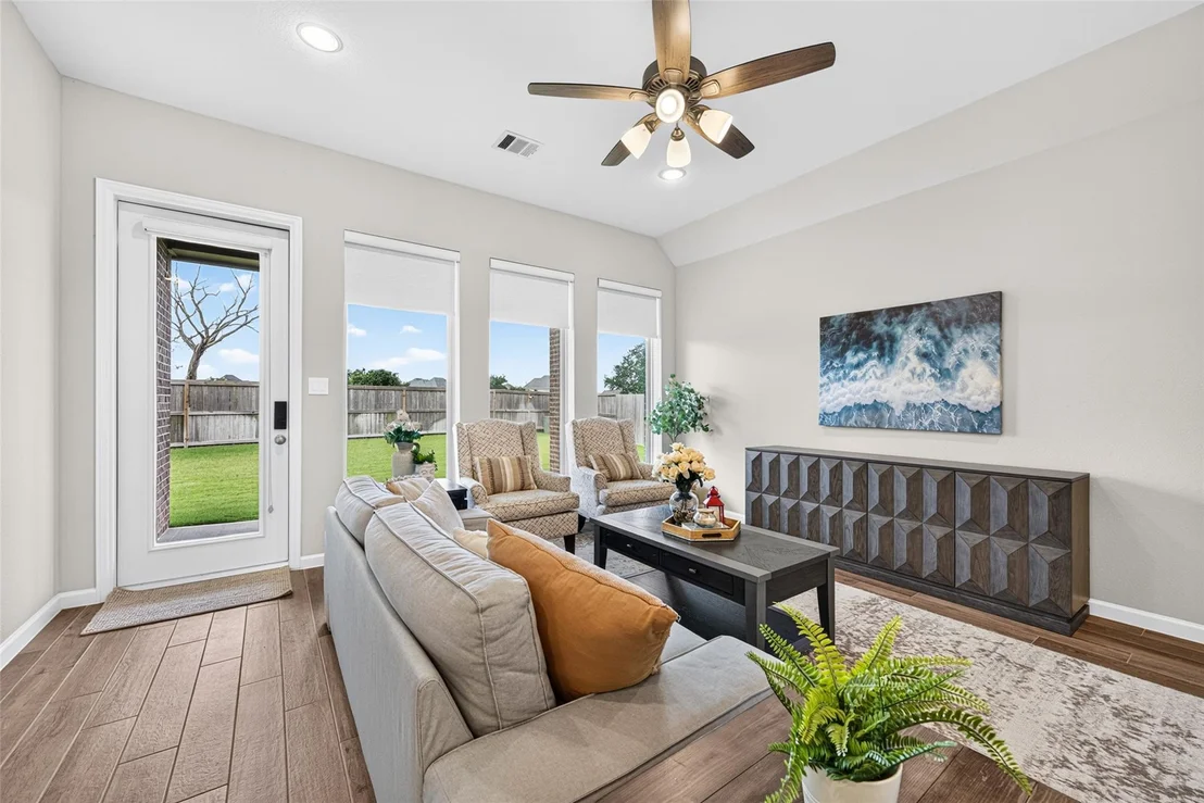 Photo of 5002 Morrison Drive