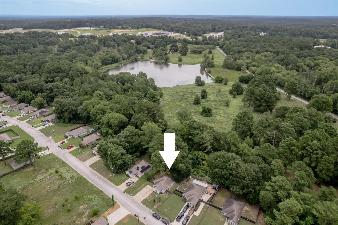 Photo of 112 Bernice Drive