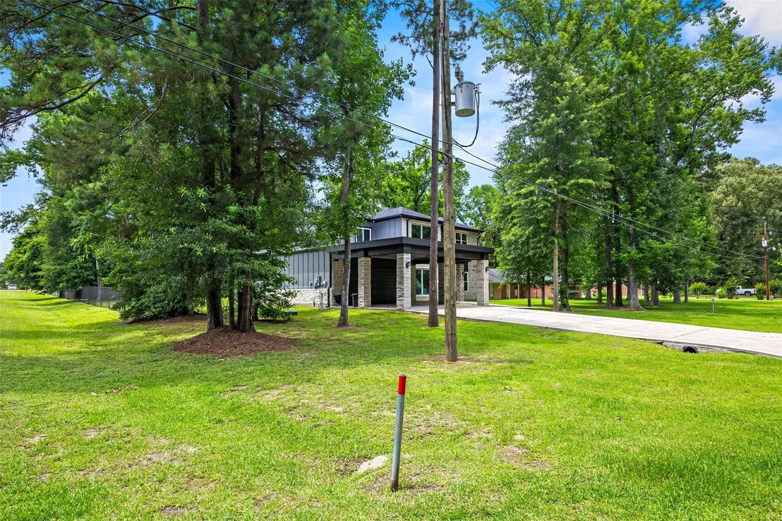 Photo of 355 County Road 3664
