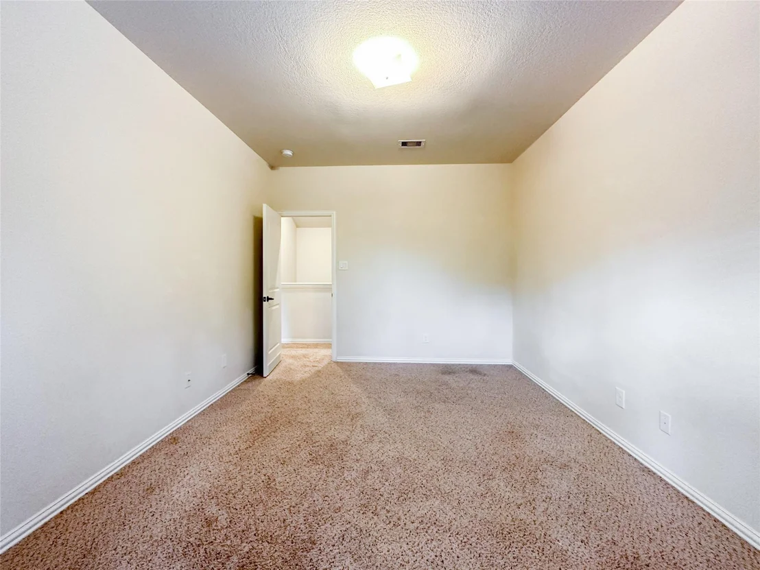 Photo of 110 S Sawbridge Circle