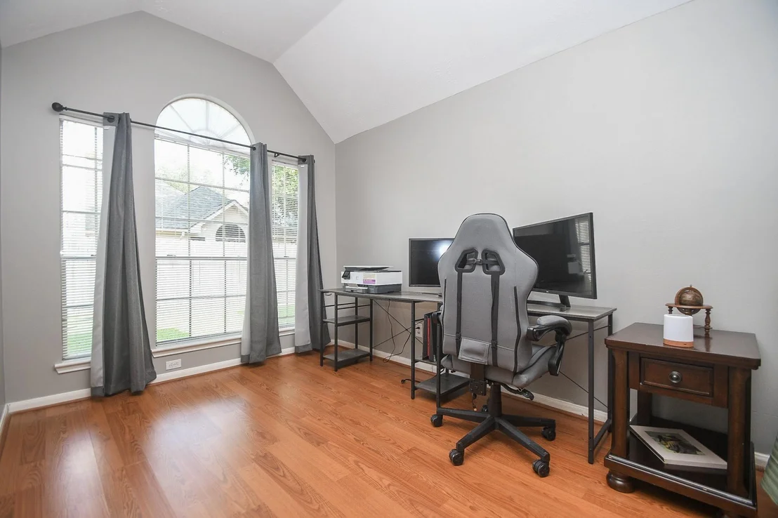 Photo of 24314 Schivener House