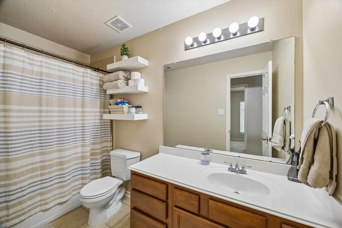 Photo of 4527 Kenya Manor