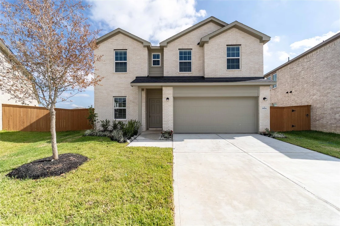 Photo of 19454 Saint Green Drive