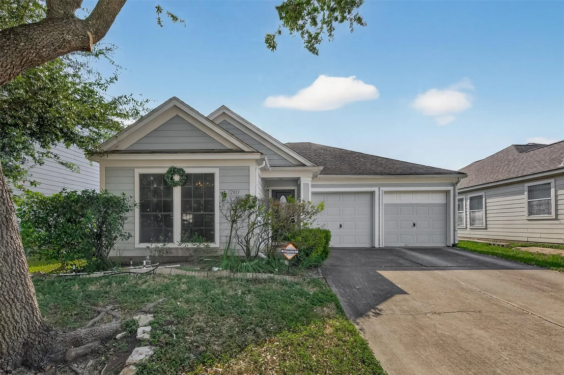 Photo of 12811 Lodenbriar Drive