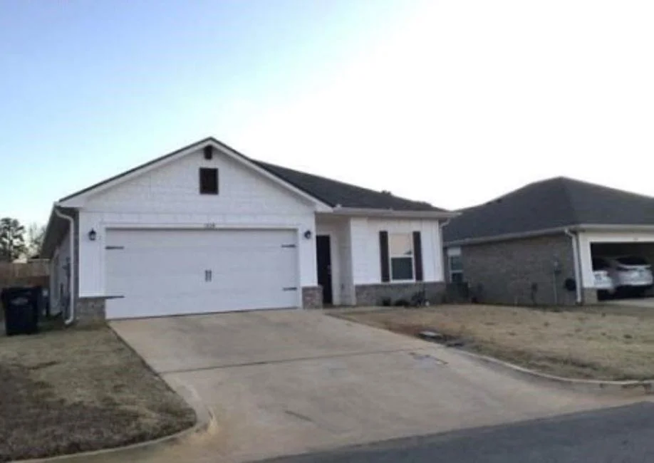Photo of 1439 Monterey Drive