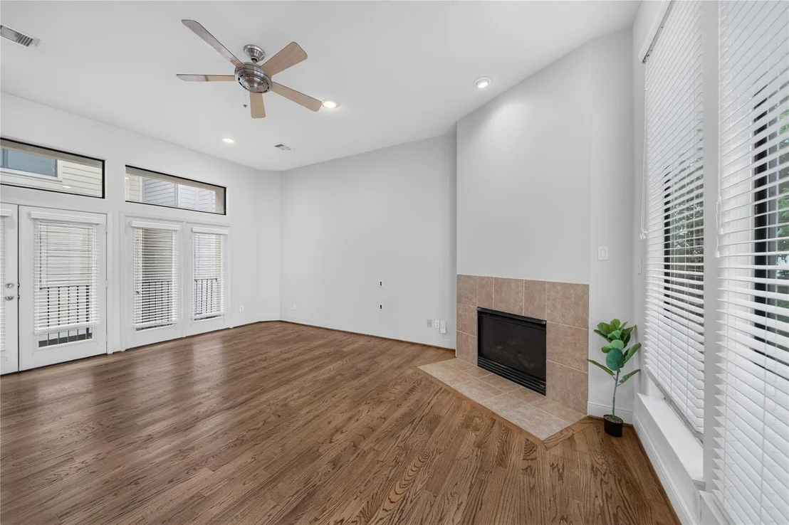 Photo of 818 Lester Street