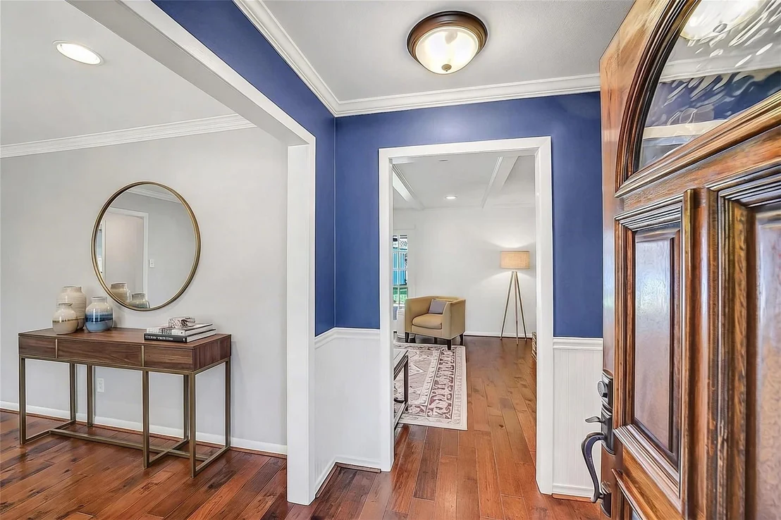 Photo of 10026 Overbrook Lane