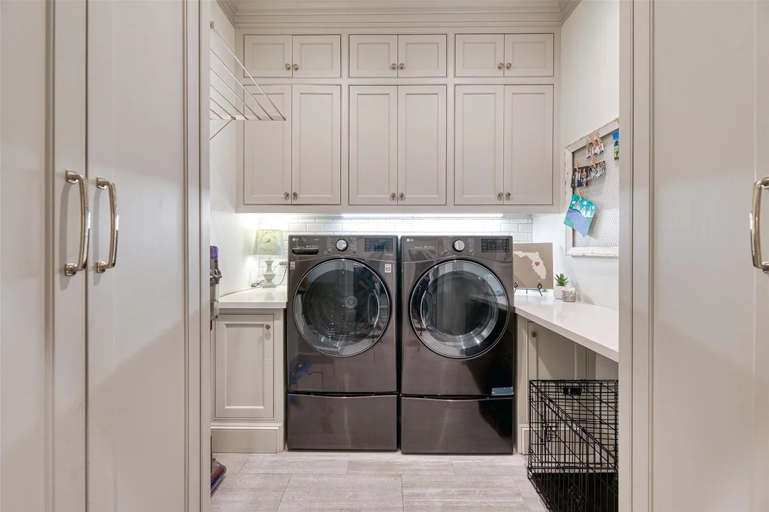 Photo of 923 Chinquapin Place