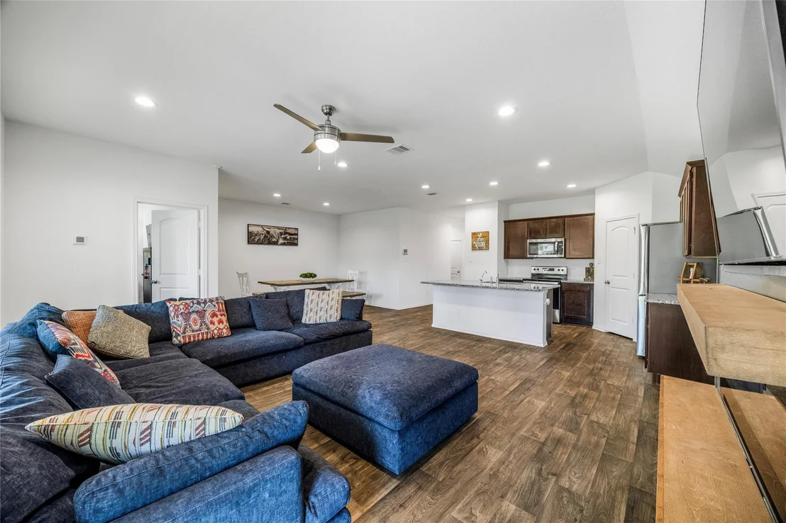 Photo of 2906 Roman Forest Boulevard