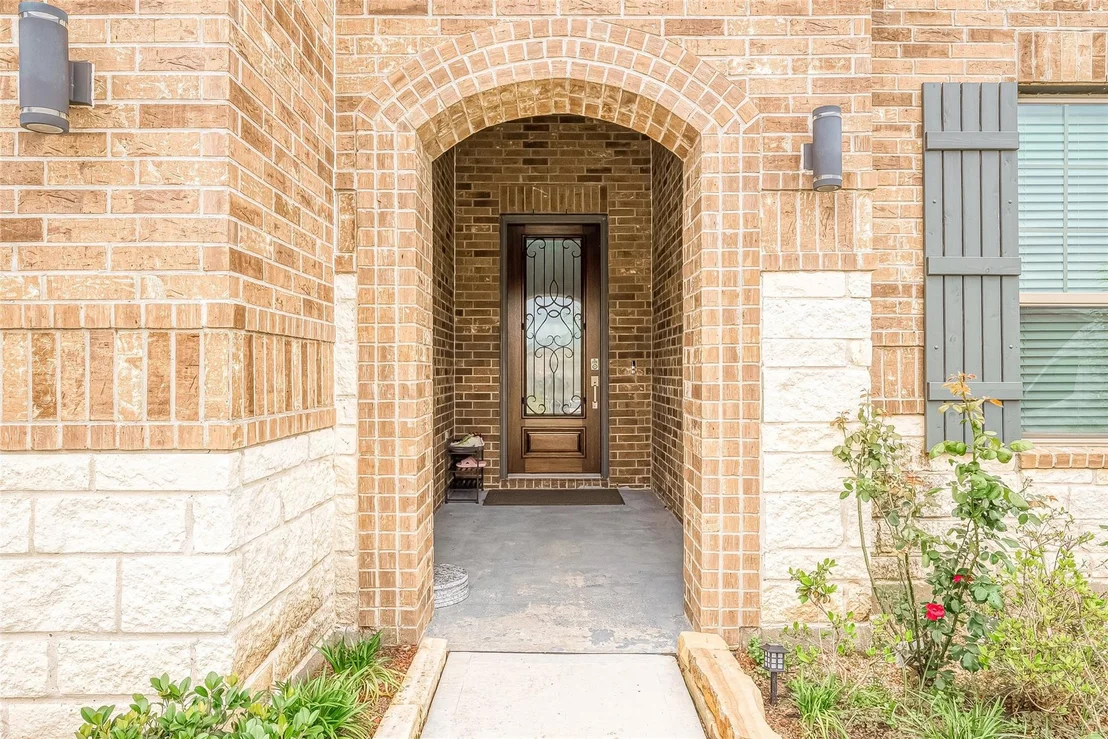 Photo of 29407 Red Rocks Park Drive