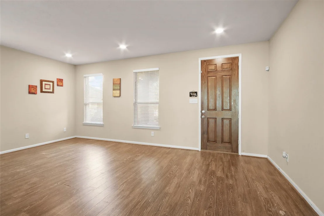 Photo of 20522 Heath House
