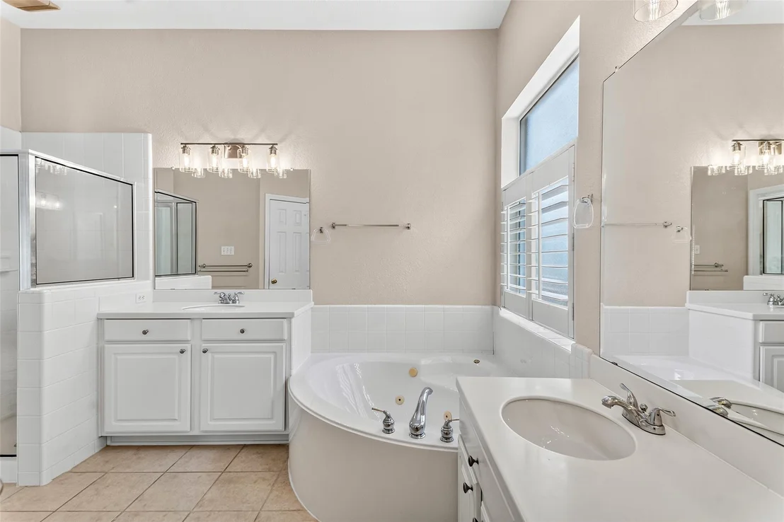 Photo of 1114 Bringewood Chase Drive