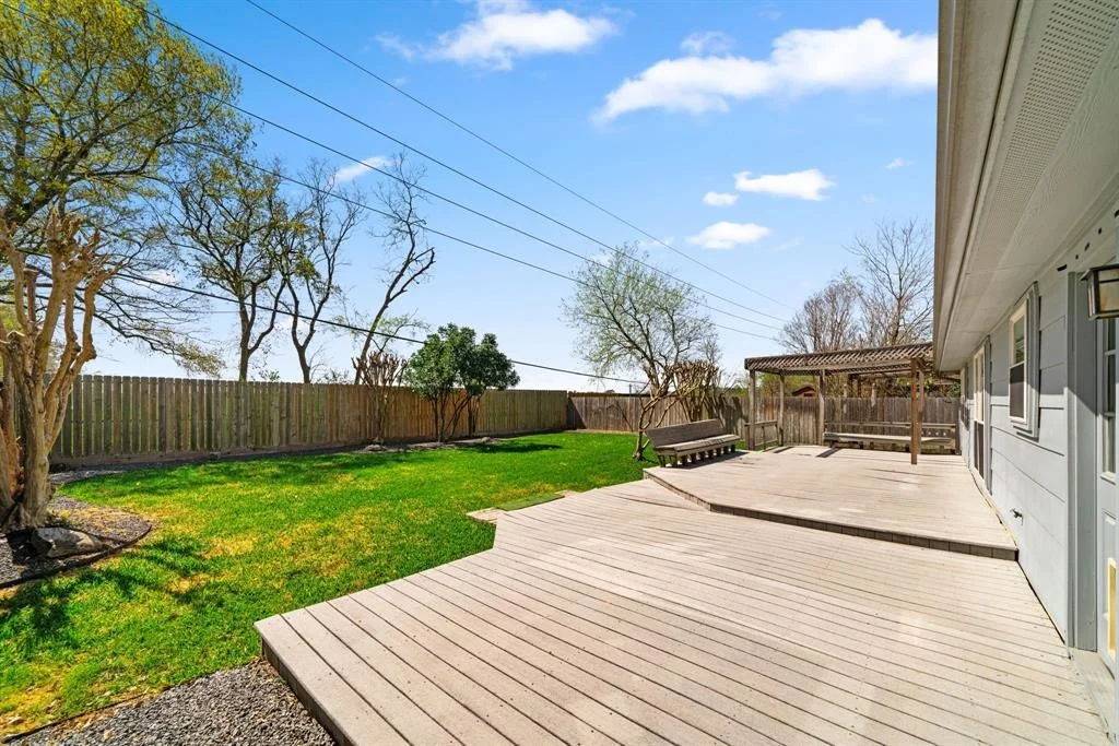 Photo of 8303 Battleoak Drive