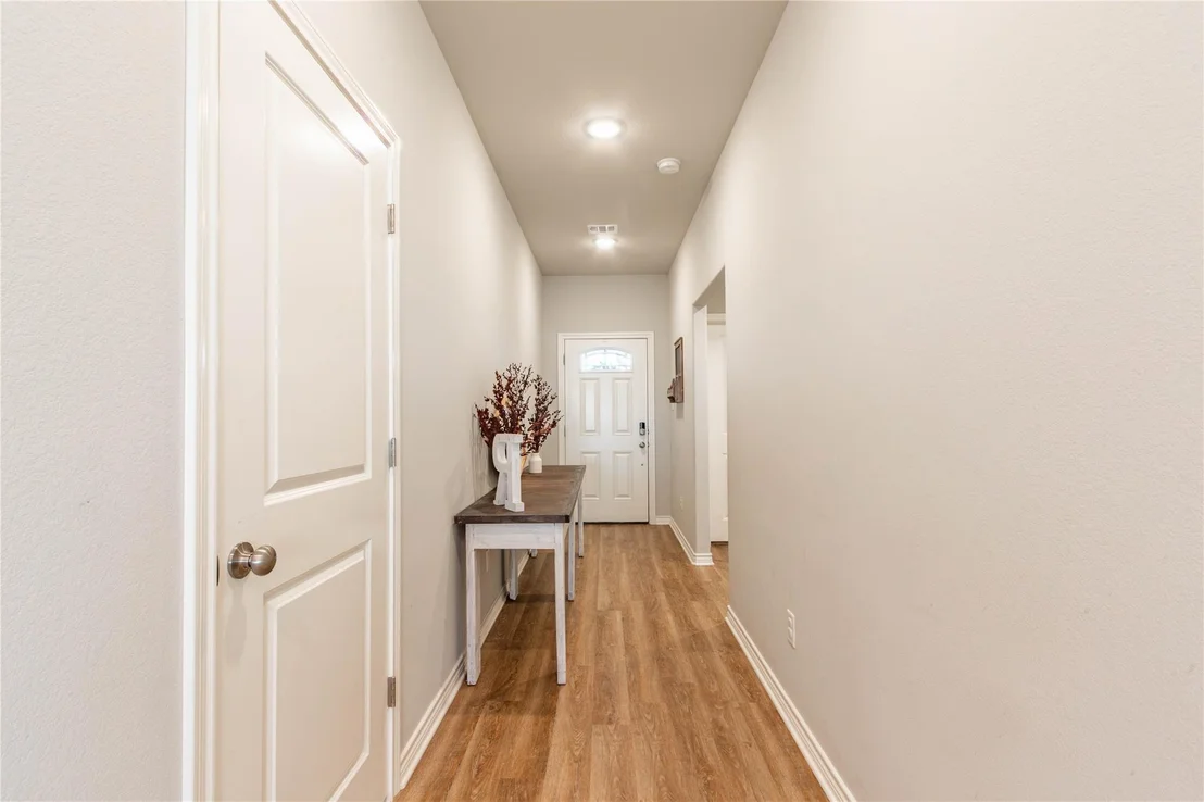 Photo of 9403 County Road 272