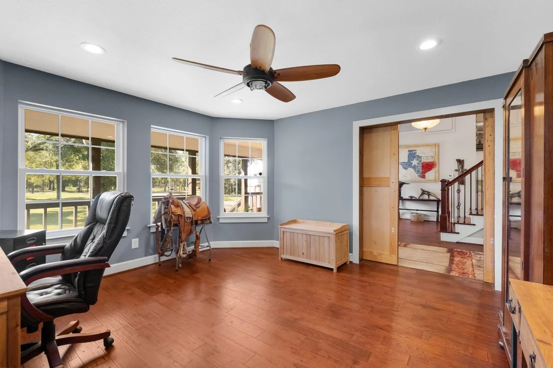 Photo of 7411 Creek Drive