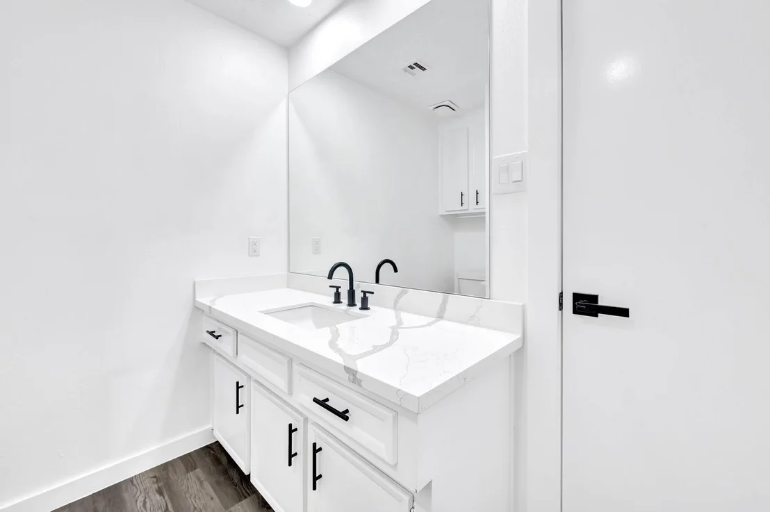 Photo of 2906 Colonial Drive