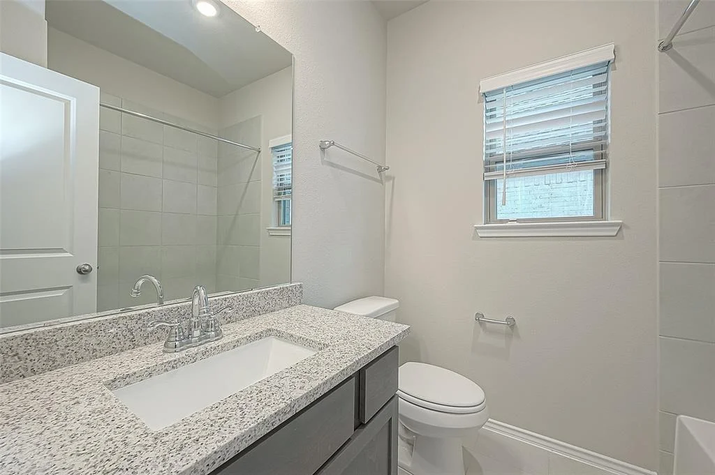 Photo of 1306 Vinter Meadows Lane