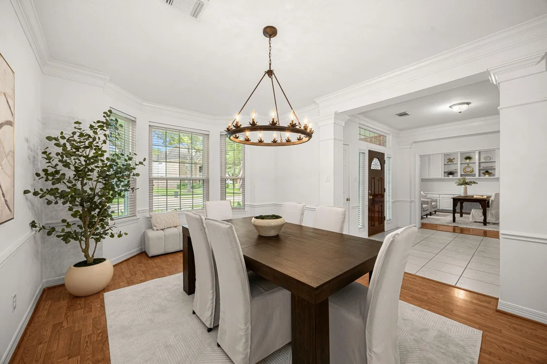 Photo of 1922 Stormcroft Circle