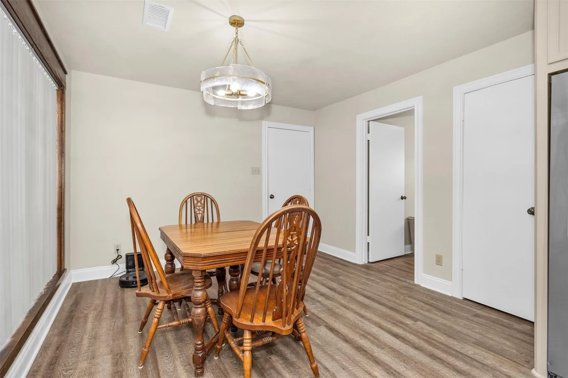 Photo of 2230 Foreland Drive