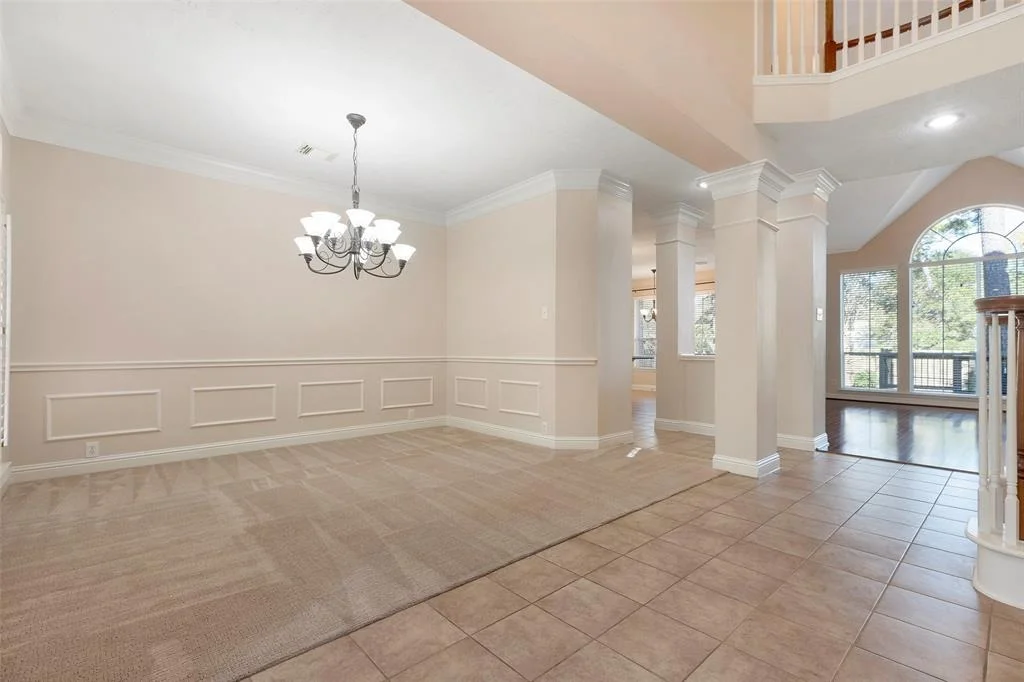 Photo of 83 N Greenvine Circle