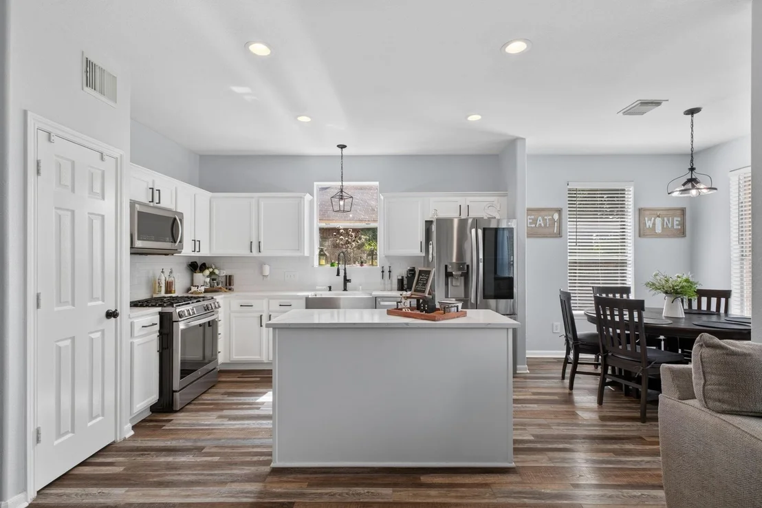 Photo of 17307 Thicket Hollow Lane