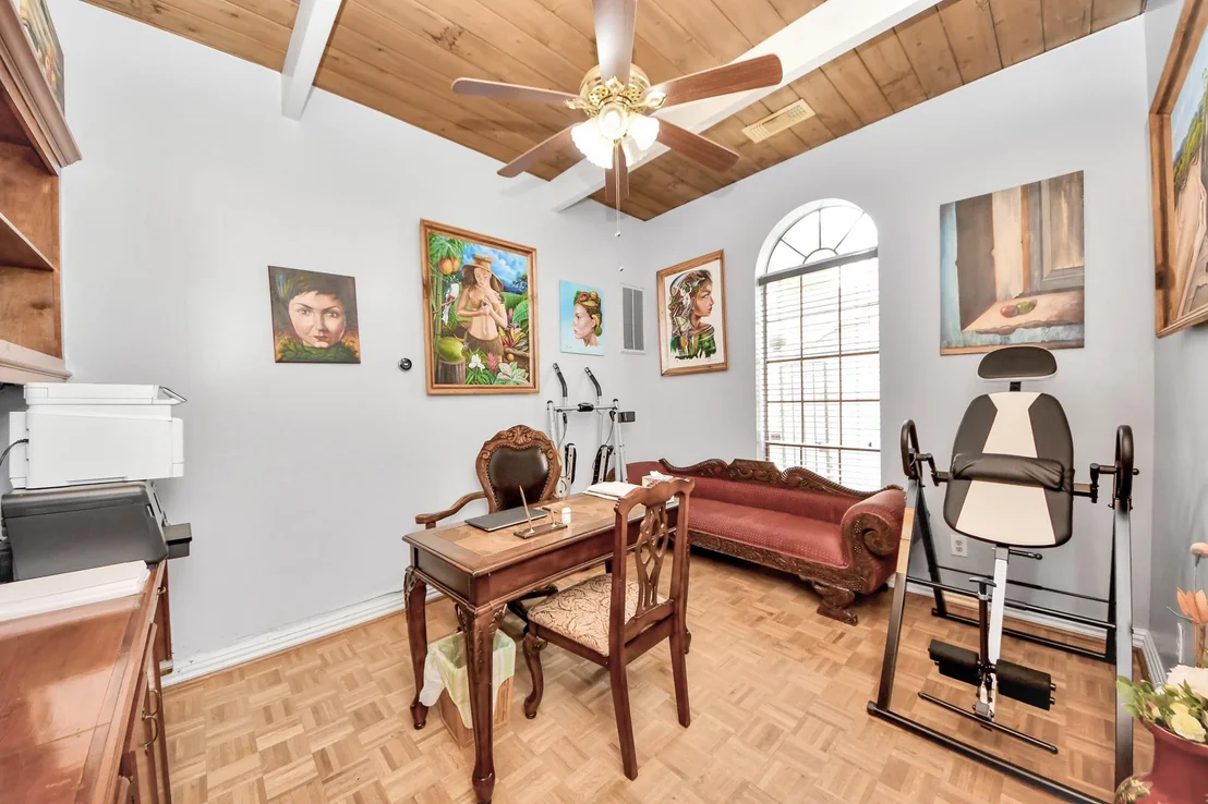 Photo of 8302 Candlegreen Lane