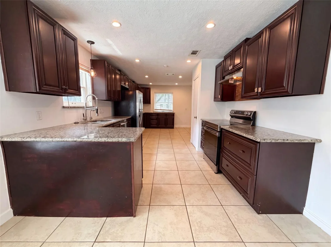 Photo of 7807 Bideford Lane