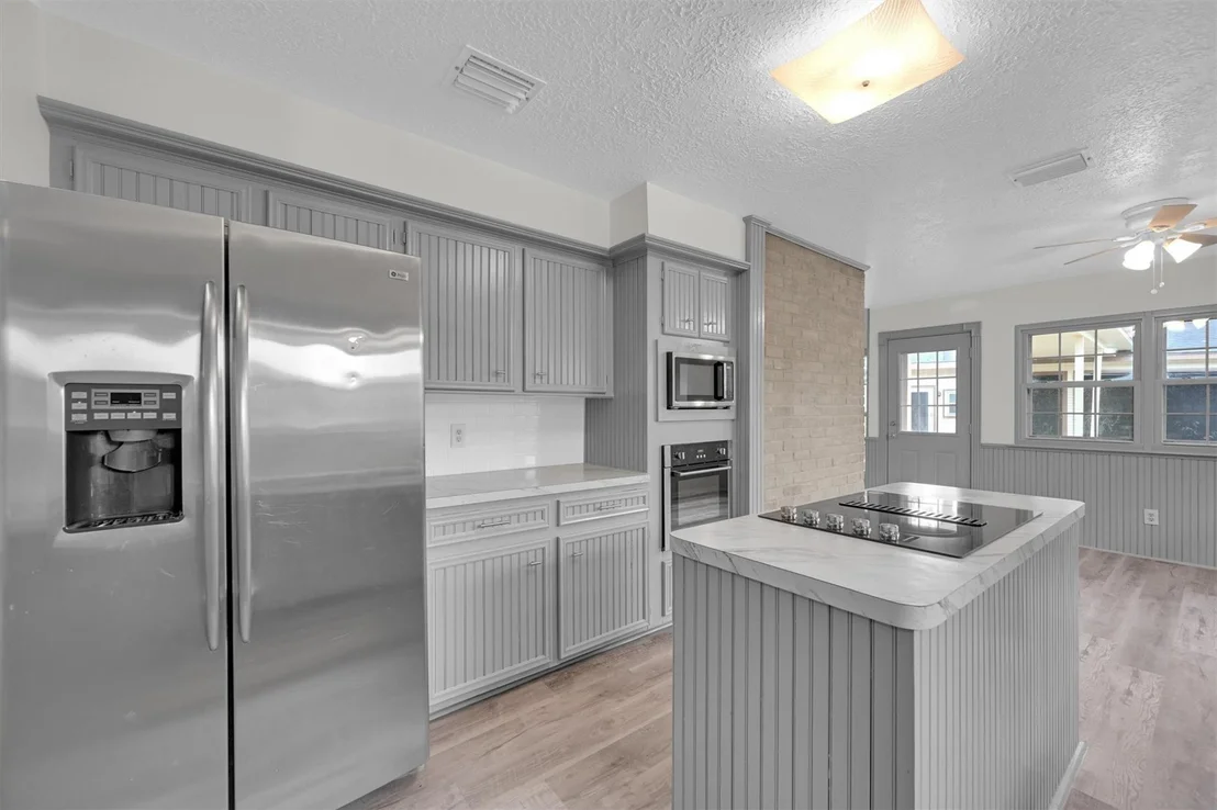 Photo of 7522 Live Oak Drive